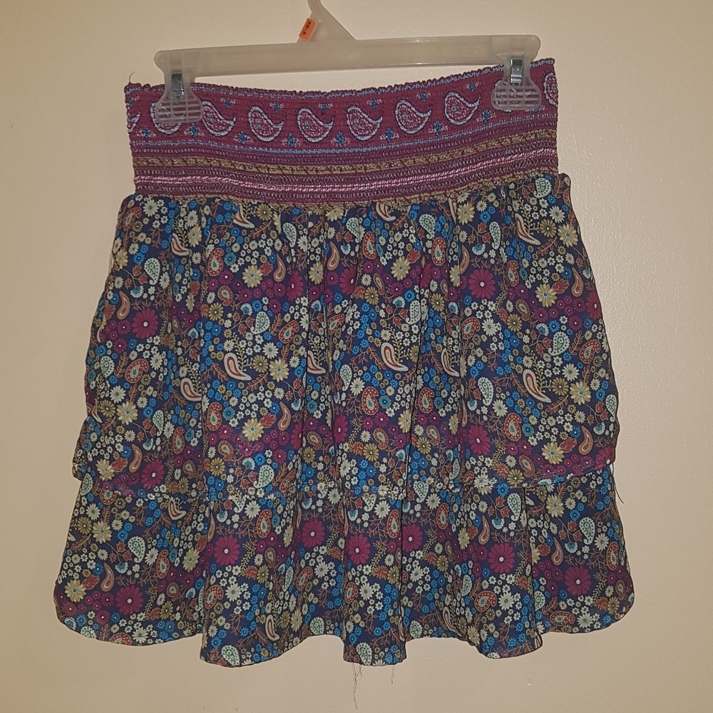 ◇ Rue 21 Floral Pattern Skirt
